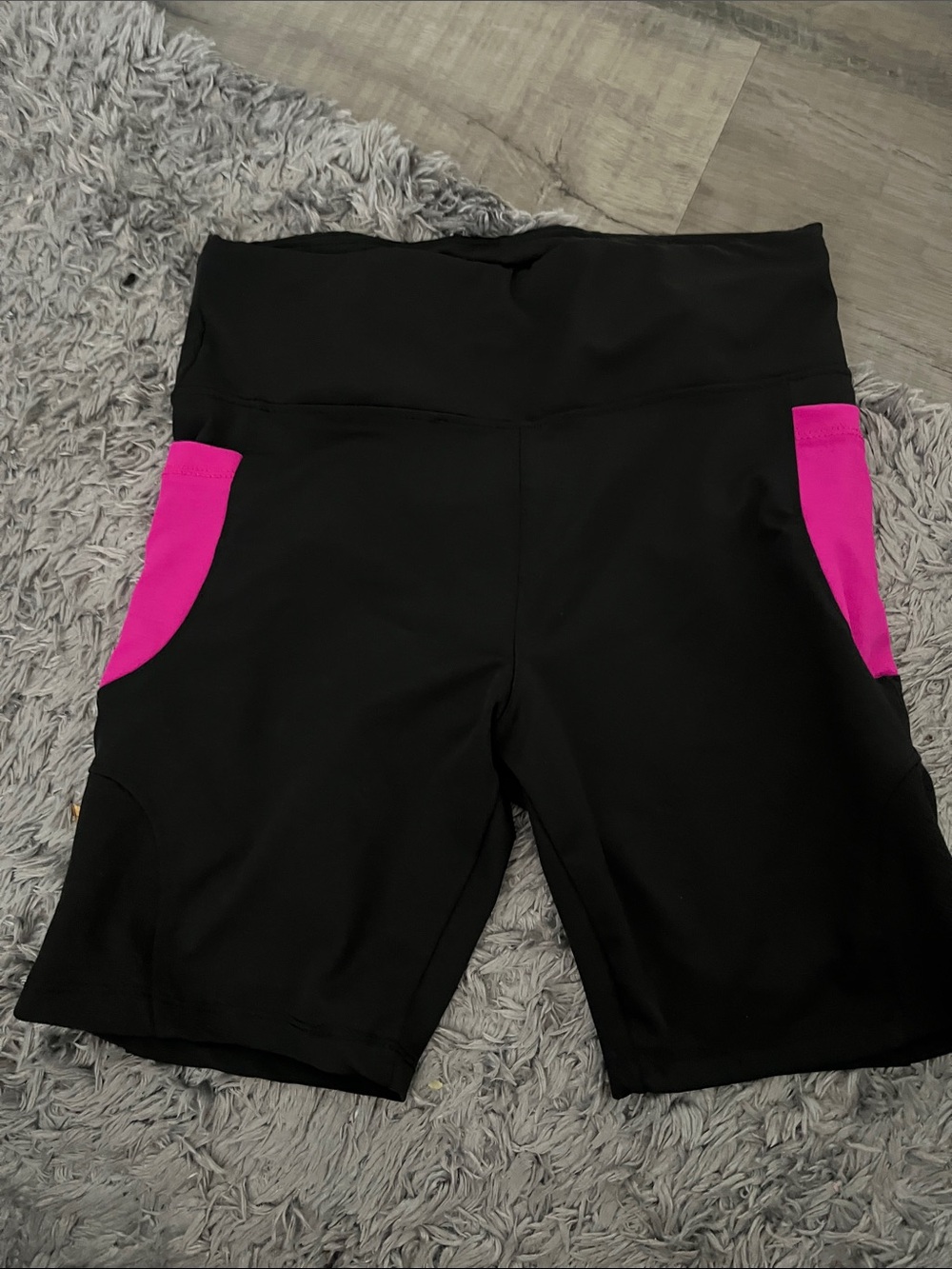 G/FORE Black Bike Shorts with Bright Pink Side Panels